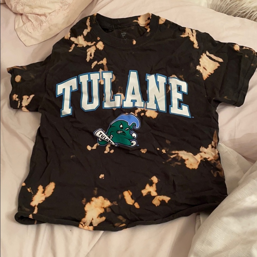College Tee